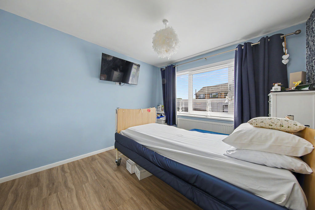 Thornbridge Crescent